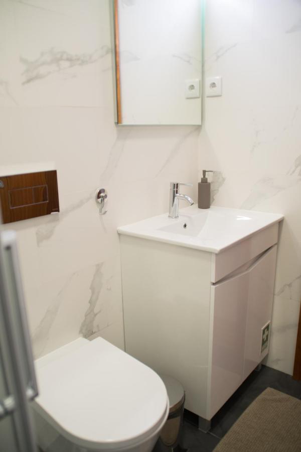 Goodgarden Downtown Apartment Порто Екстериор снимка