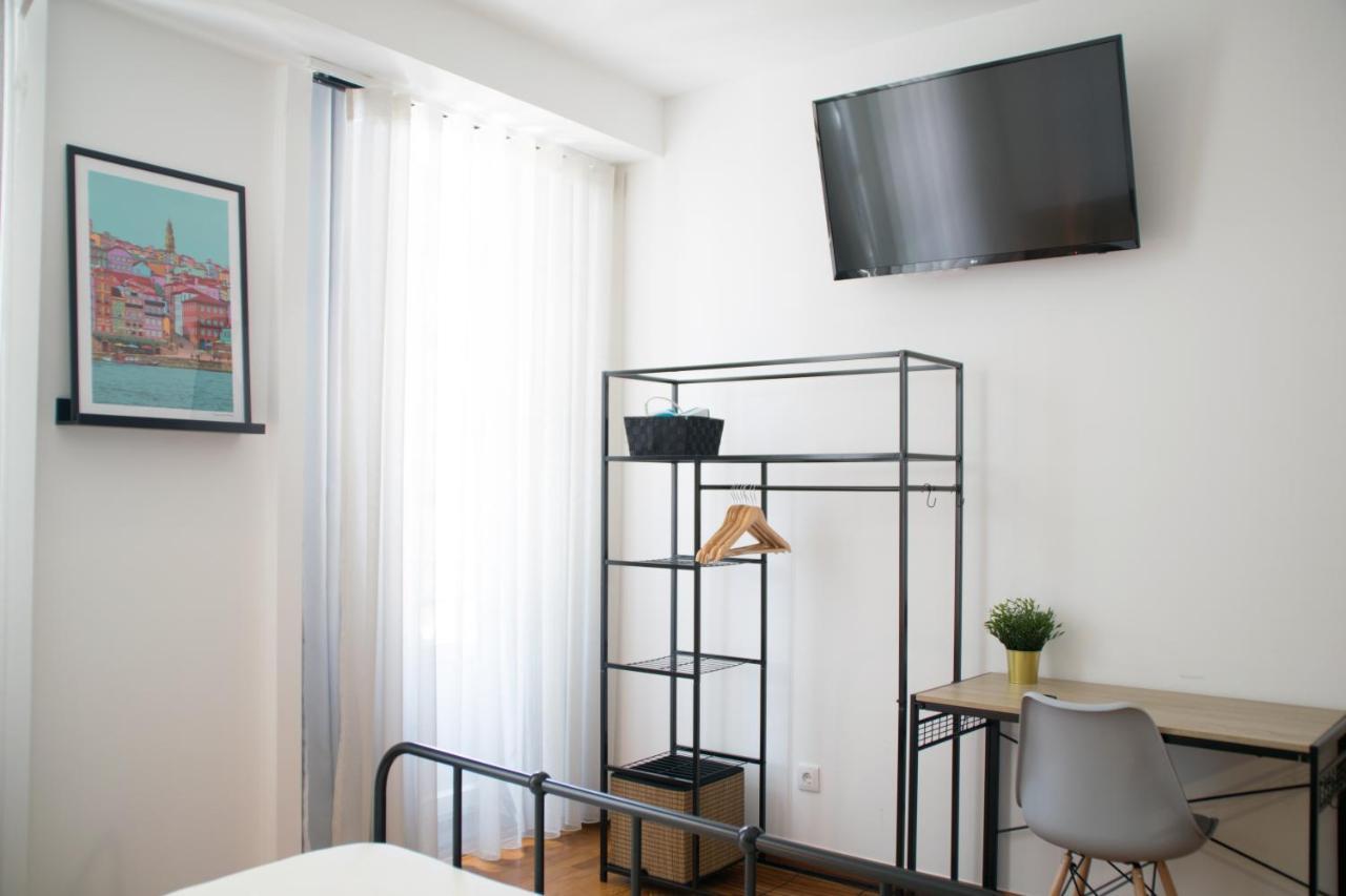 Goodgarden Downtown Apartment Порто Екстериор снимка