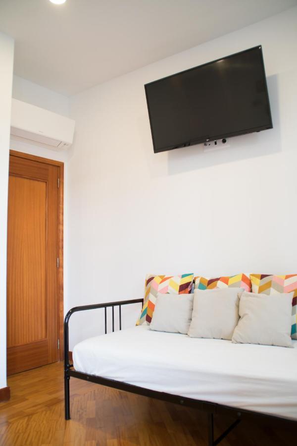Goodgarden Downtown Apartment Порто Екстериор снимка